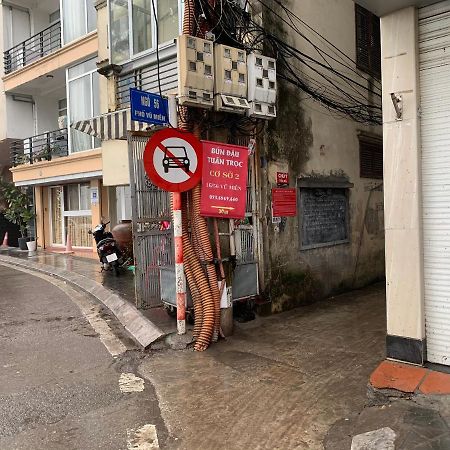 Can Ho Day Du Tien Nghi Tai Vu Mien Tay Ho ฮานอย ภายนอก รูปภาพ